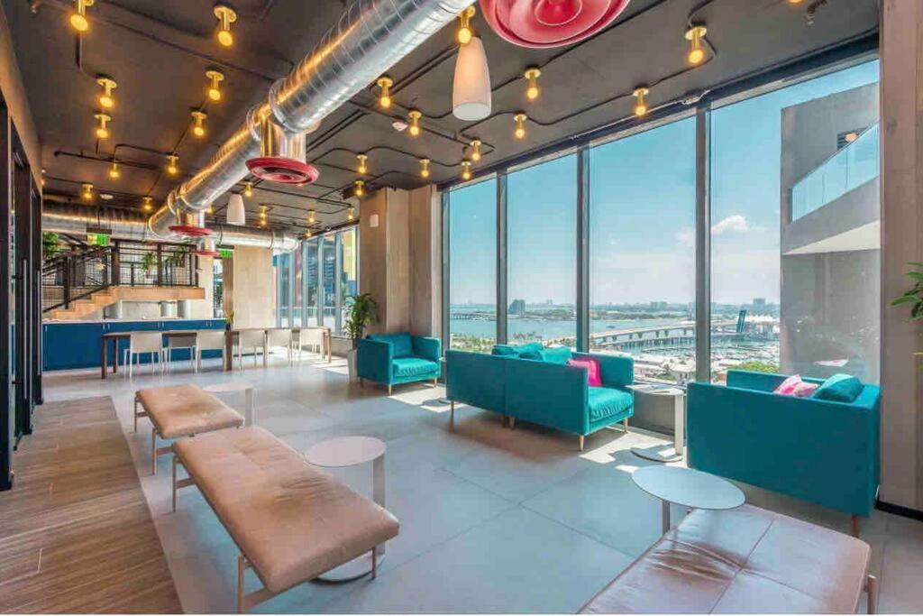 Vibrant Studio Downtown Miami Leilighet Eksteriør bilde
