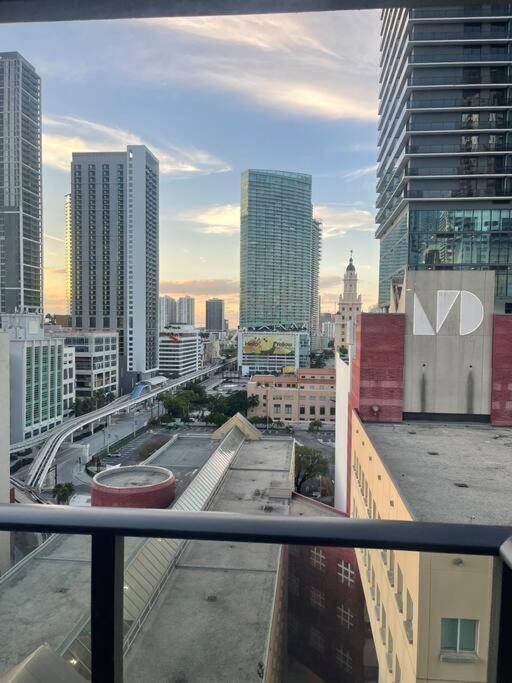 Vibrant Studio Downtown Miami Leilighet Eksteriør bilde